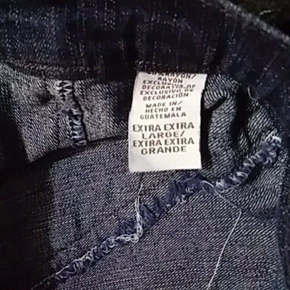 Skirt - Picture 3 of 3